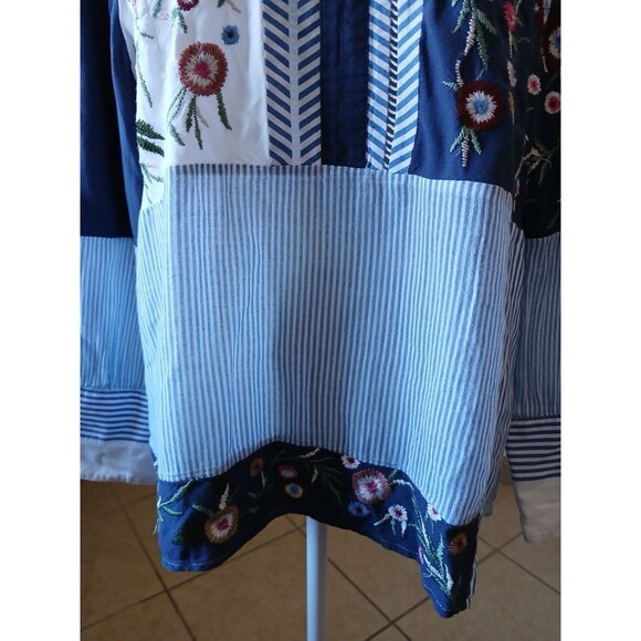 Chicos Women Boho Patchwork Embroidered Tunic Top Size 2 (M) Blue Long Sleeve - Picture 8 of 15